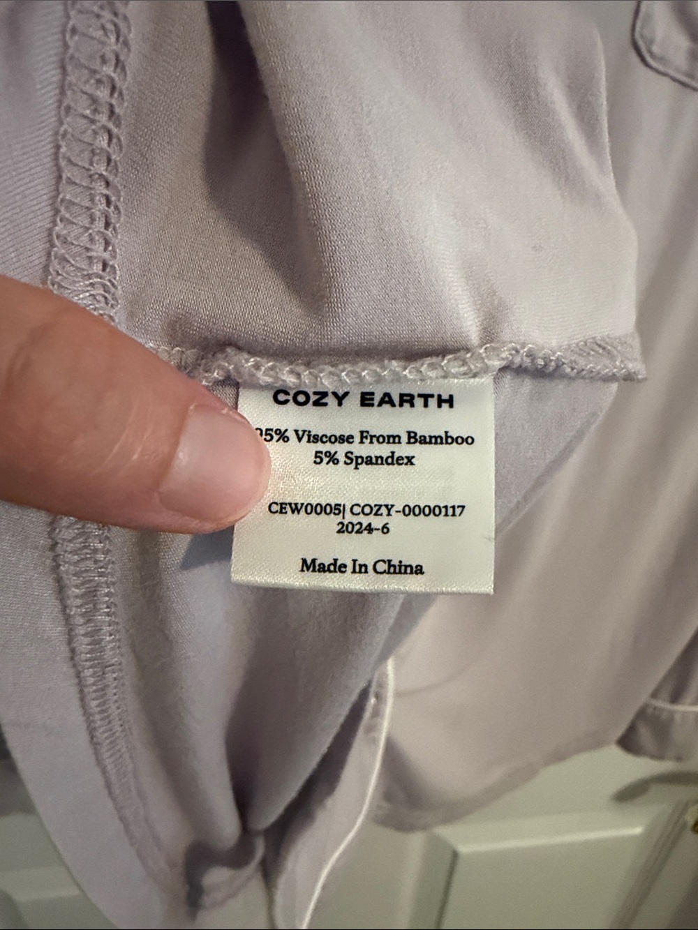 COZY EARTH MEDIUM Stretch-Knit Classic Long Sleeve Pajamas SET Lilac Bamboo - Picture 5 of 15